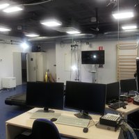 A lot of systems here, also a Simi Mtion 3D 8 camera system for sport research 2